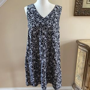 LOFT FLORAL SLEEVELESS DRESS